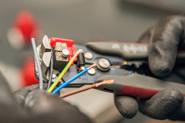 Best Emergency Electrical Repair  in Seis Lagos, TX