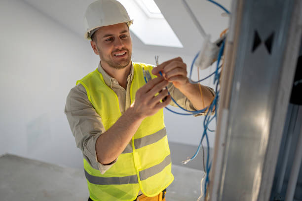 Best Commercial Electrician Services  in Seis Lagos, TX